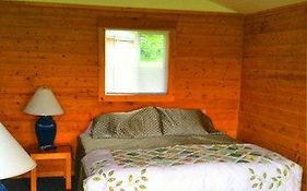 Glacier View Cabins